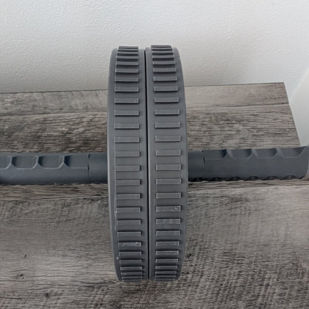Liveup Sports Abdomen Ab Roller Wheel - Picture 2 of 2